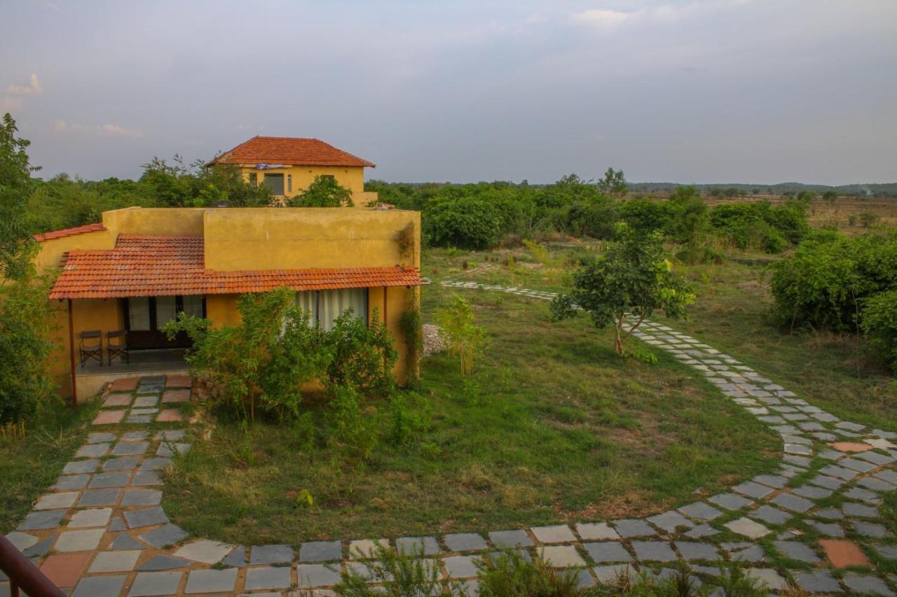 Beyond Stay Mahua Tola Tadoba Kolāra Exteriör bild